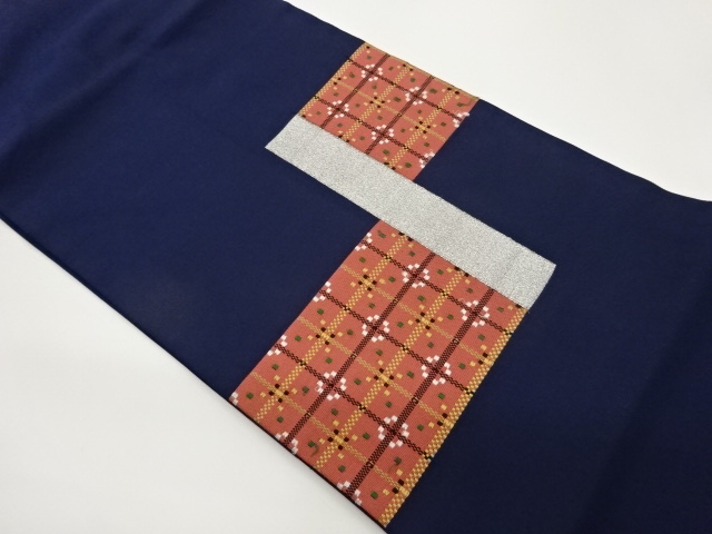 色紙に格子模様織出し名古屋帯